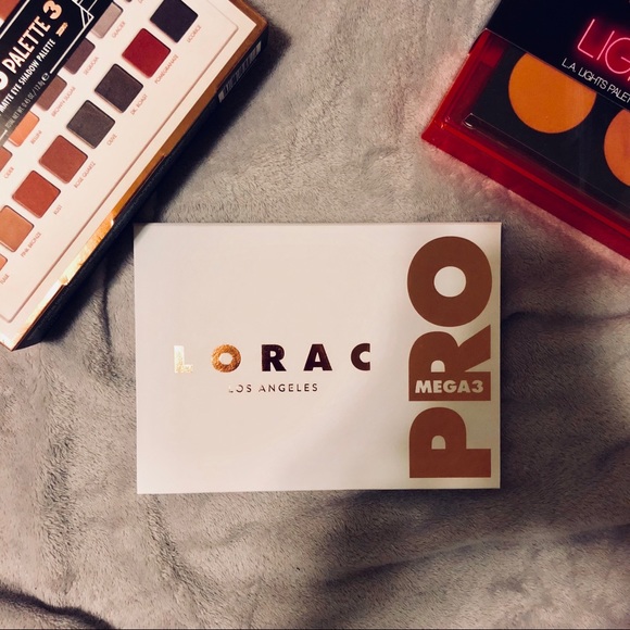 LORAC Mega Pro 3 Eyeshadow Palette - Picture 5 of 8